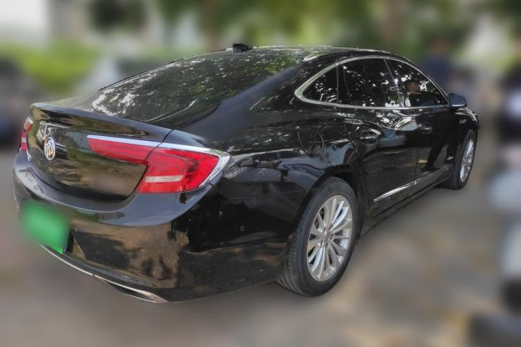 Used Buick LaCrosse 2016 28T Luxury Version Rear Right 45 Deg