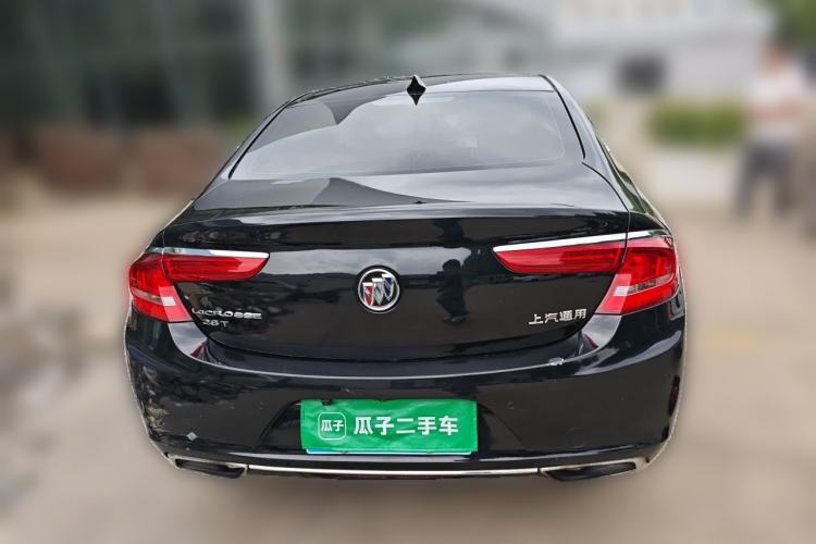 Used Buick LaCrosse 2016 28T Luxury Version Rear