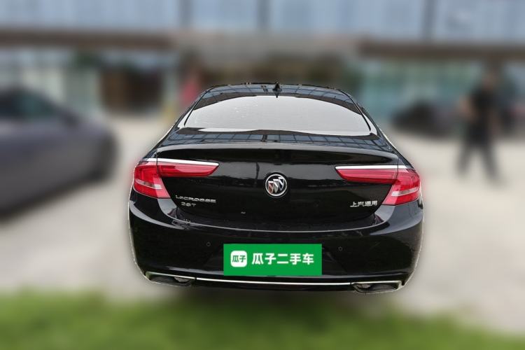 Used Buick LaCrosse 2016 28T Premium Edition Rear