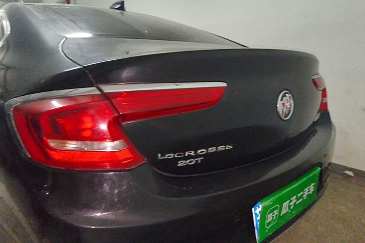 Used Buick LaCrosse 2016 20T Elite Edition Rear