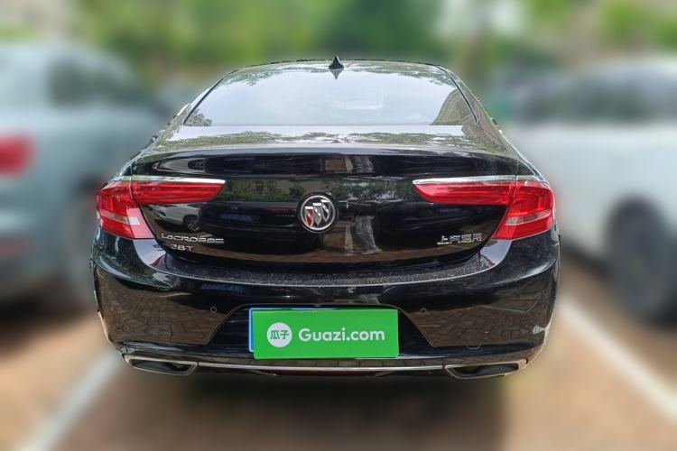 Used Buick LaCrosse 2016 28T Luxury Version Rear