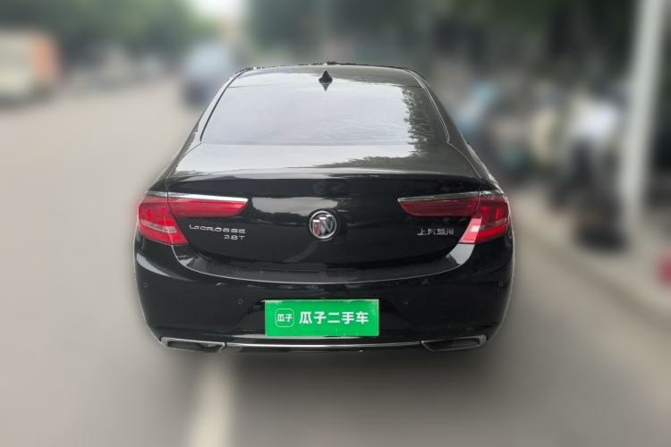 Used Buick LaCrosse 2016 28T Luxury Version Rear
