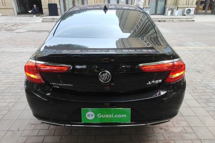 Used Buick LaCrosse 2016 28T Premium Edition Rear