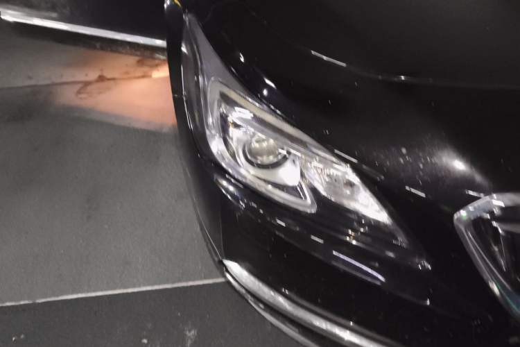 Used Buick LaCrosse 2016 20T Elite Edition Right Front Headlight