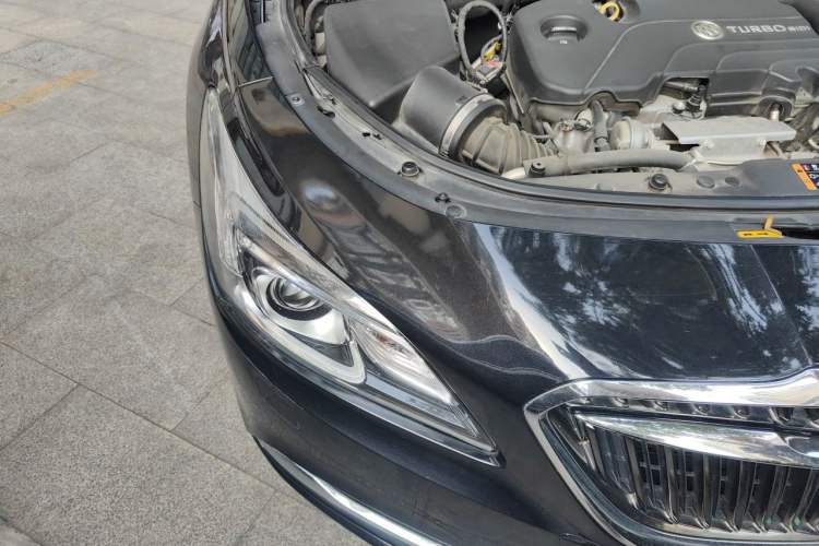 Used Buick LaCrosse 2016 20T Elite Edition Right Front Headlight