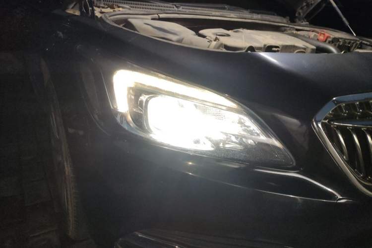 Used Buick LaCrosse 2016 Revised 20T Leading Edition Right Front Headlight