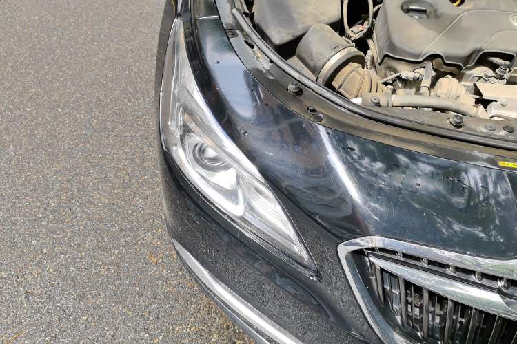 Used Buick LaCrosse 2016 20T Elite Edition Right Front Headlight