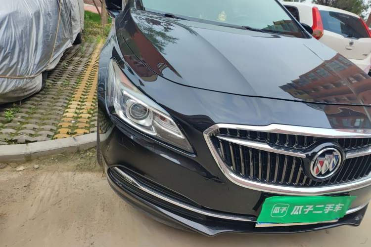 Used Buick LaCrosse 2016 20T Elite Edition Right Front Headlight