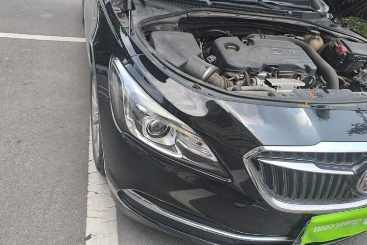 Used Buick LaCrosse 2016 20T Elite Edition Right Front Headlight
