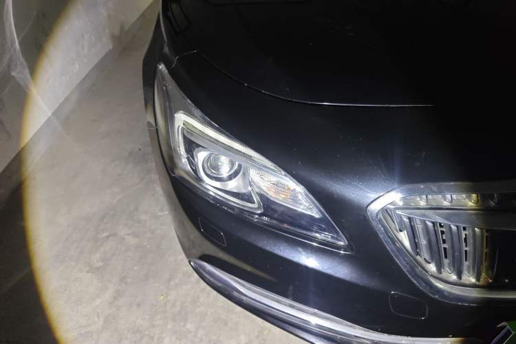 Used Buick LaCrosse 2016 20T Elite Edition Right Front Headlight