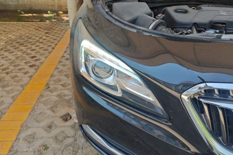 Used Buick LaCrosse 2016 Revised 20T Leading Edition Right Front Headlight