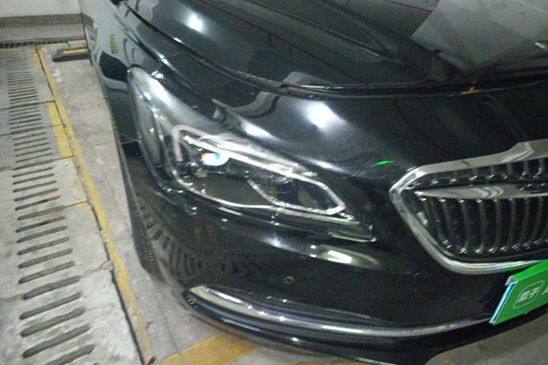 Used Buick LaCrosse 2016 28T Luxury Version Right Front Headlight