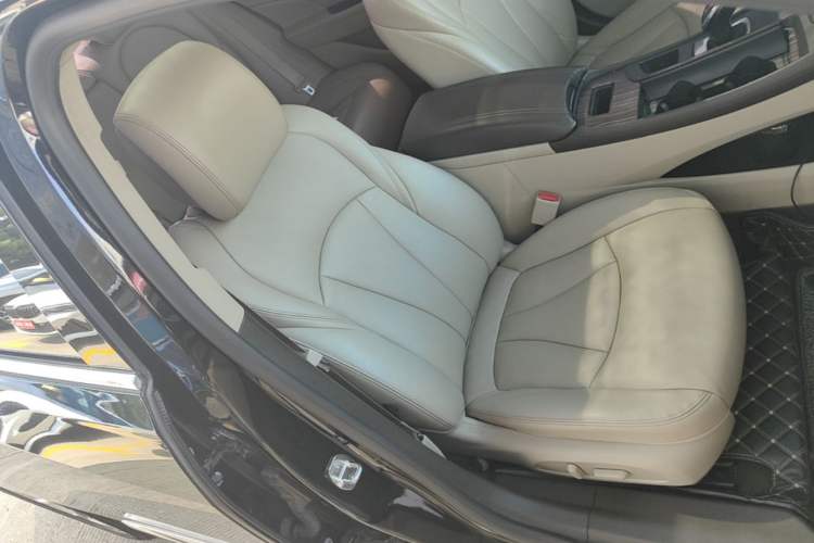 Used Buick LaCrosse 2016 Revised 20T Leading Edition Right Front Seat