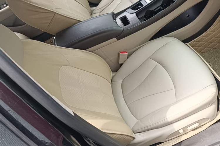 Used Buick LaCrosse 2016 Revised 20T Leading Edition Right Front Seat