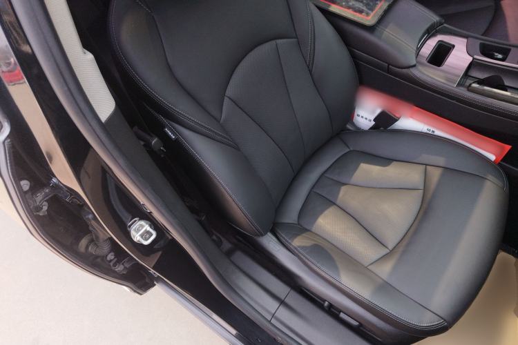 Used Buick LaCrosse 2016 20T Elite Edition Right Front Seat