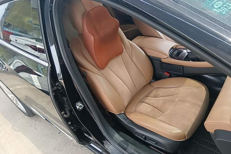 Used Buick LaCrosse 2016 28T Premium Edition Right Front Seat