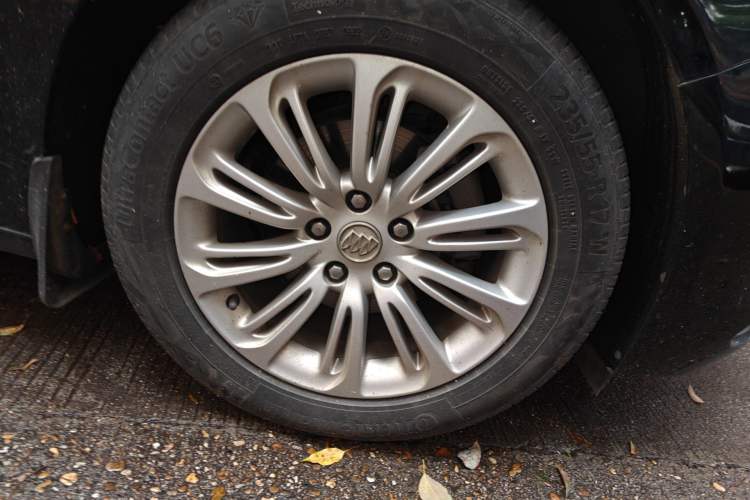 Used Buick LaCrosse 2016 20T Leading Model Exterior 4