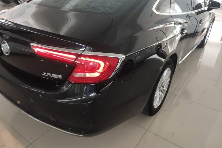 Used Buick LaCrosse 2016 20T Luxury Model Right Rear Taillight
