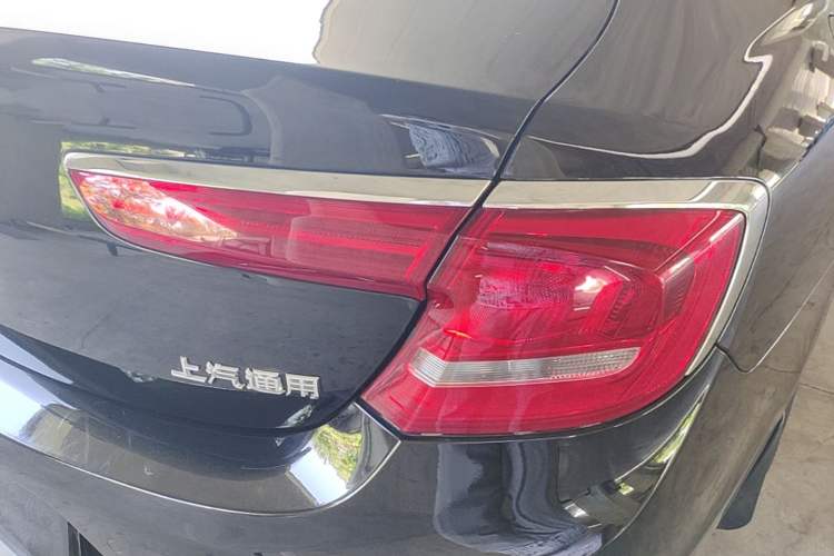Used Buick LaCrosse 2016 Revised 20T Leading Edition Right Rear Taillight