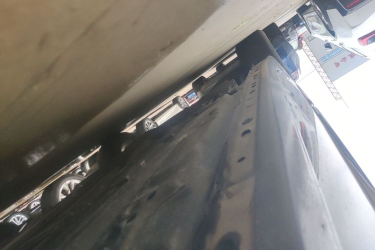 Used Buick LaCrosse 2016 20T Elite Edition Right Side Sill