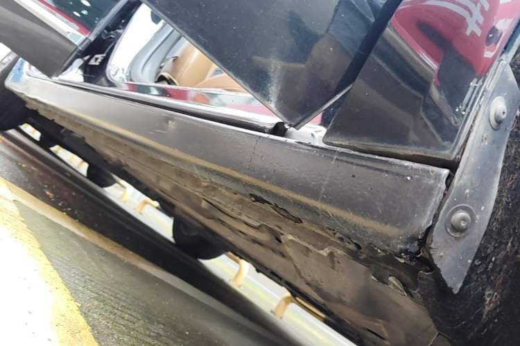 Used Buick LaCrosse 2016 20T Elite Edition Right Side Sill