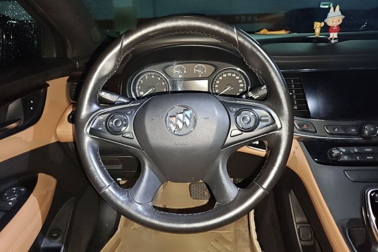 Used Buick LaCrosse 2016 28T Premium Edition Steering Wheel