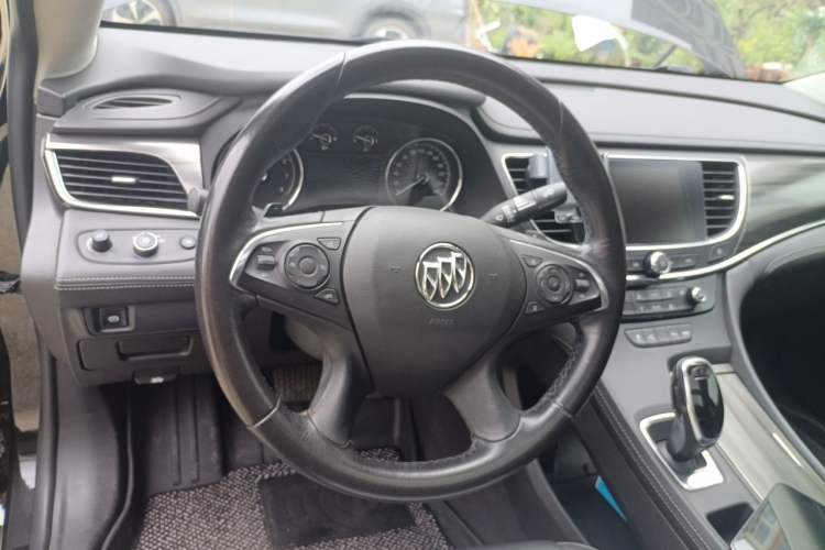 Used Buick LaCrosse 2016 Revised Version 28T Elite Edition Steering Wheel