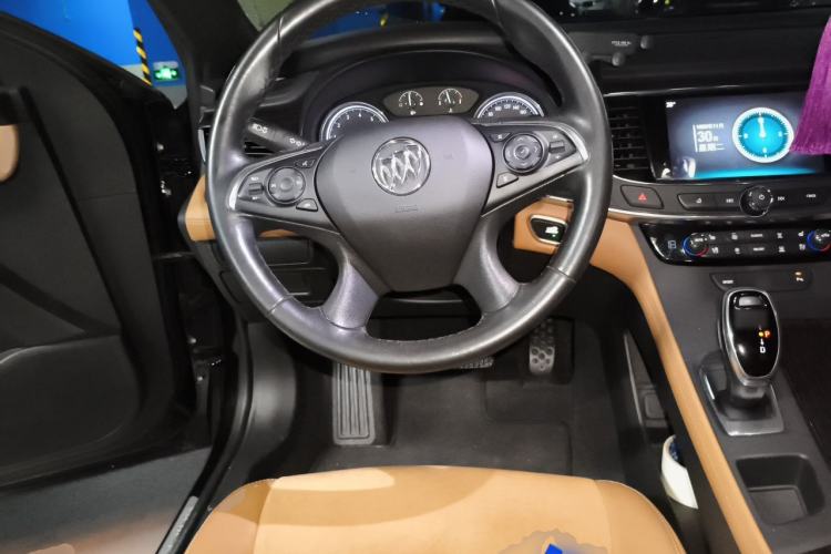Used Buick LaCrosse 2016 20T Elite Edition Steering Wheel
