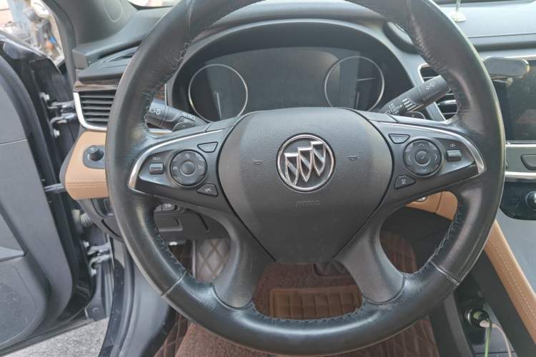 Used Buick LaCrosse 2016 20T Luxury Model Steering Wheel