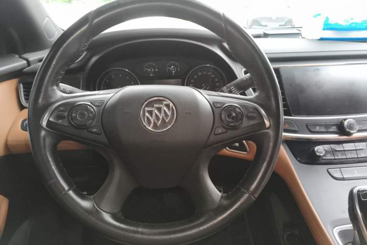 Used Buick LaCrosse 2016 20T Elite Edition Steering Wheel
