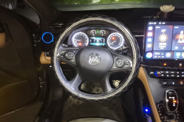 Used Buick LaCrosse 2016 20T Elite Edition Steering Wheel