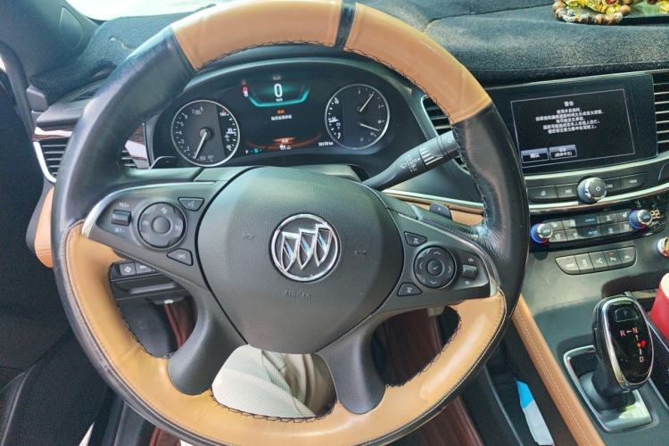 Used Buick LaCrosse 2016 20T Luxury Model Steering Wheel