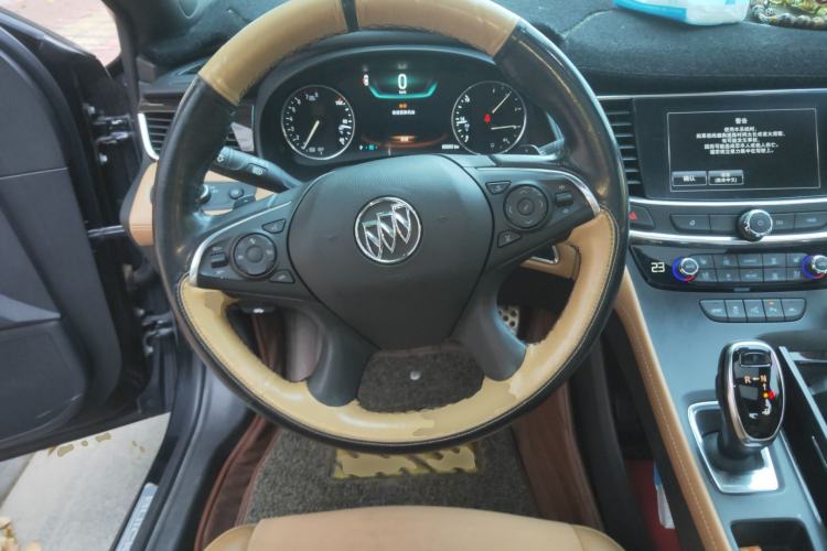 Used Buick LaCrosse 2016 20T Luxury Model Steering Wheel