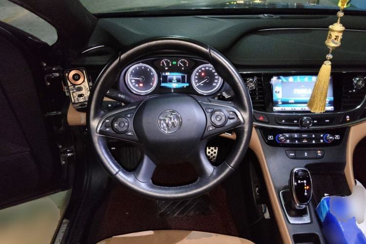 Used Buick LaCrosse 2016 20T Elite Edition Steering Wheel