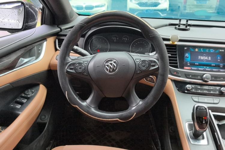 Used Buick LaCrosse 2016 20T Luxury Model Steering Wheel