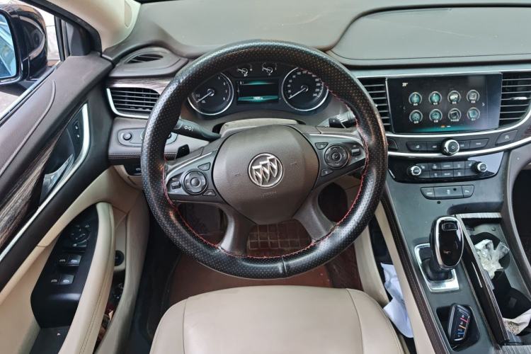 Used Buick LaCrosse 2016 20T Leading Model Steering Wheel