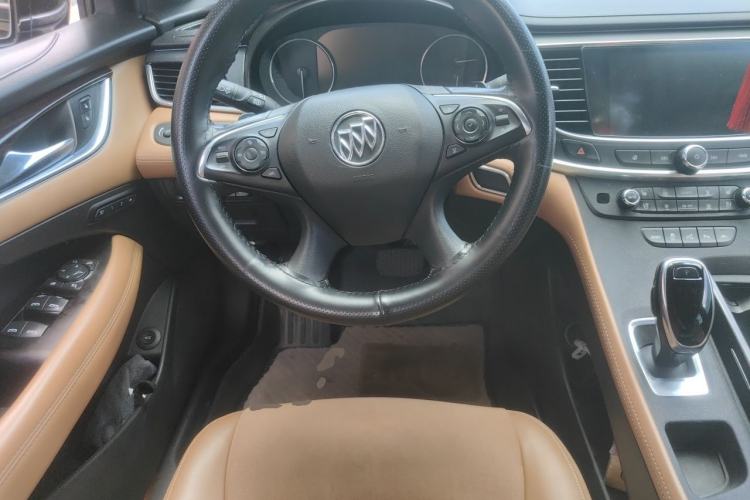 Used Buick LaCrosse 2016 20T Luxury Model Steering Wheel