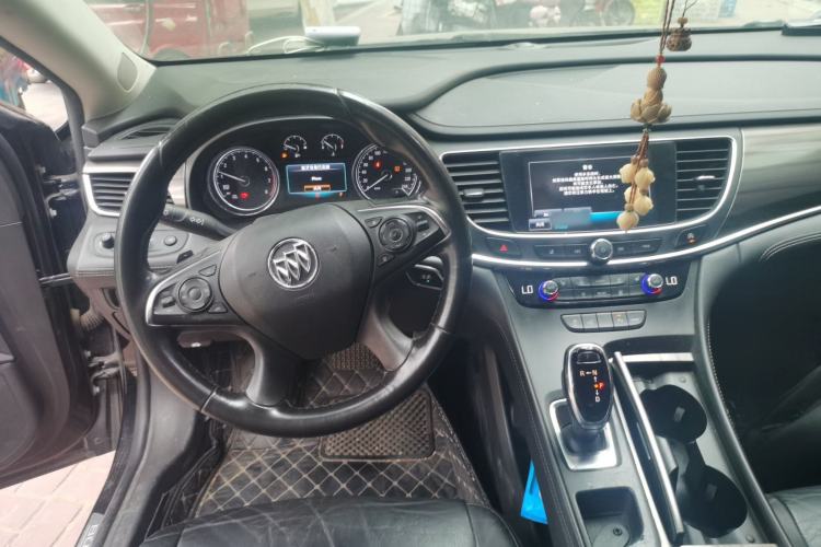Used Buick LaCrosse 2016 Revised Version 28T Elite Edition Steering Wheel