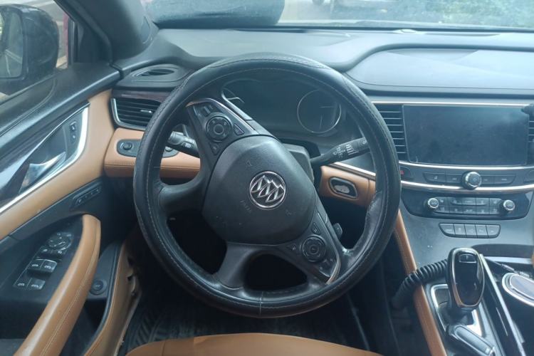 Used Buick LaCrosse 2016 20T Luxury Model Steering Wheel