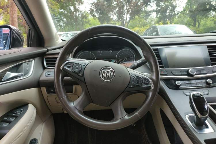 Used Buick LaCrosse 2016 Revised 20T Leading Edition Steering Wheel