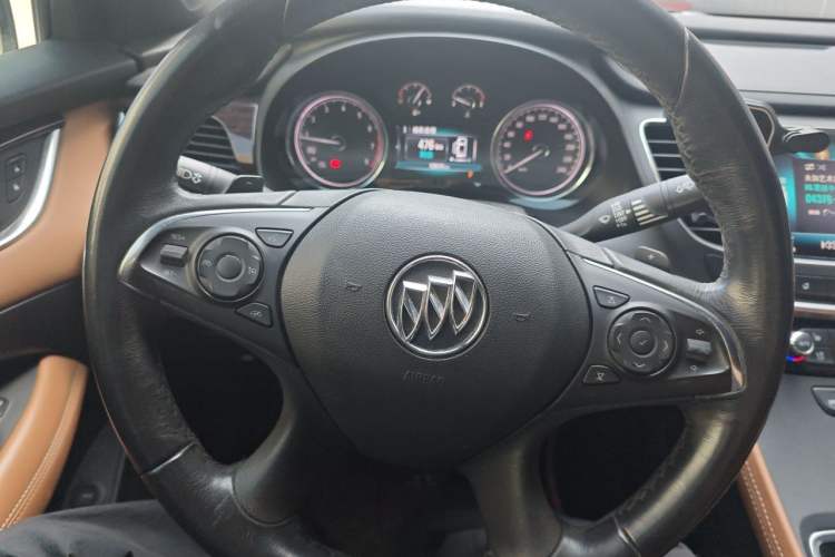 Used Buick LaCrosse 2016 20T Elite Edition Steering Wheel