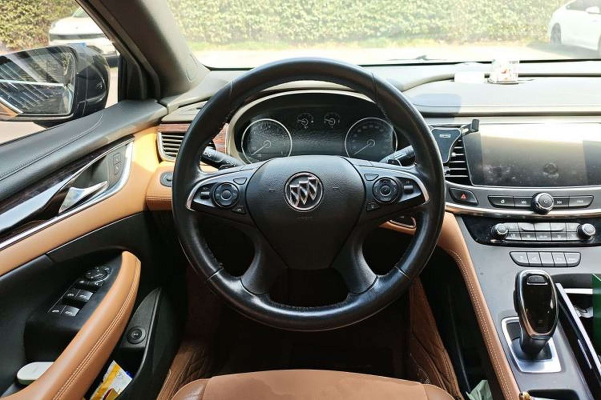 Used Buick LaCrosse 2016 28T Premium Edition Steering Wheel