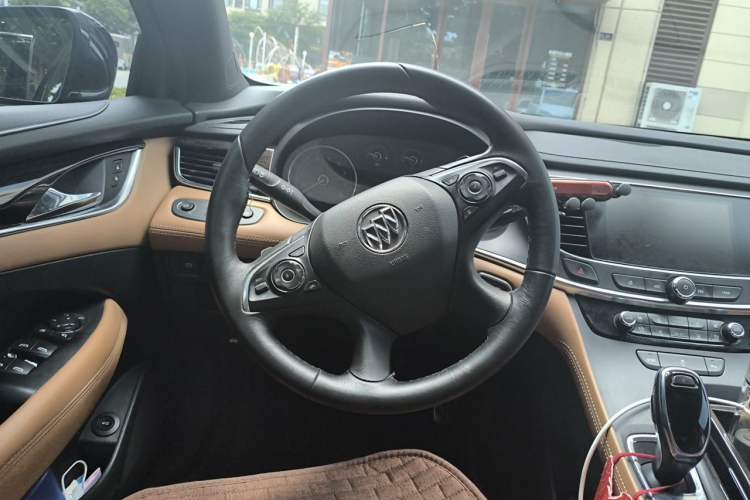 Used Buick LaCrosse 2016 20T Elite Edition Steering Wheel
