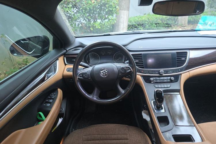 Used Buick LaCrosse 2016 28T Premium Edition Steering Wheel