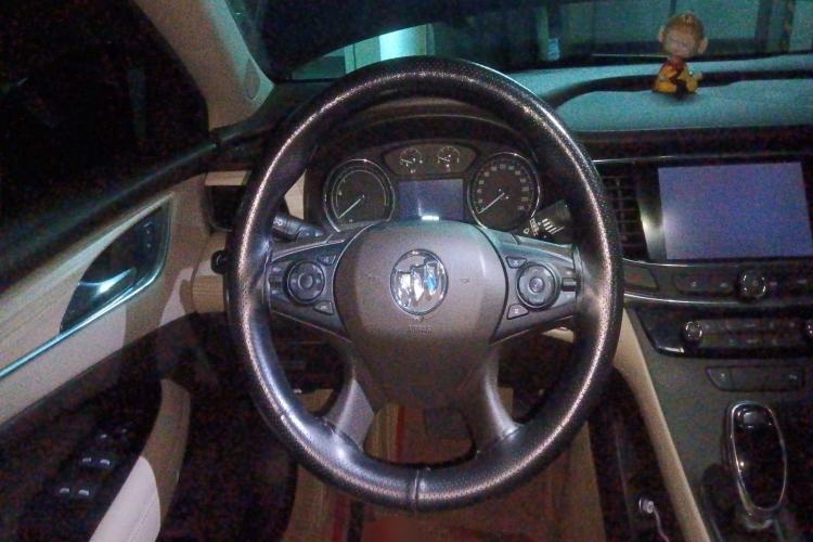 Used Buick LaCrosse 2016 30H Elite Edition Steering Wheel