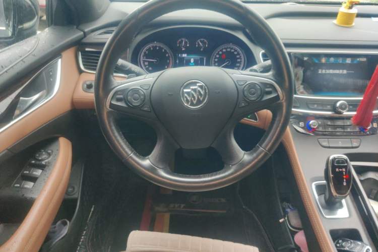 Used Buick LaCrosse 2016 Revised Version 28T Elite Edition Steering Wheel