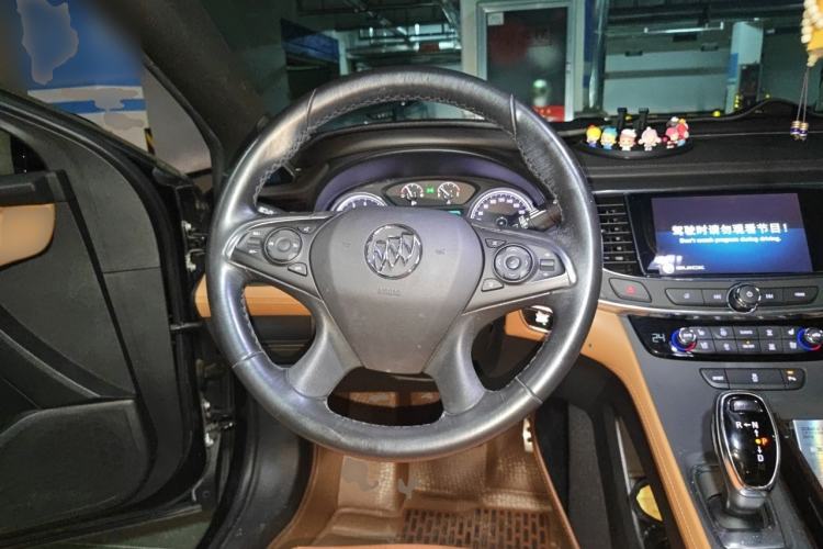 Used Buick LaCrosse 2016 20T Elite Edition Steering Wheel