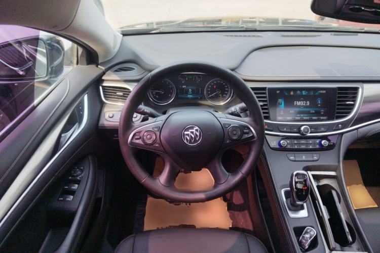 Used Buick LaCrosse 2016 20T Elite Edition Steering Wheel