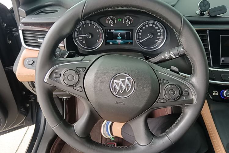 Used Buick LaCrosse 2016 28T Premium Edition Steering Wheel