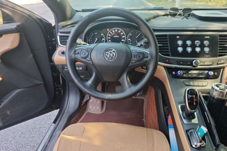 Used Buick LaCrosse 2016 20T Luxury Model Steering Wheel